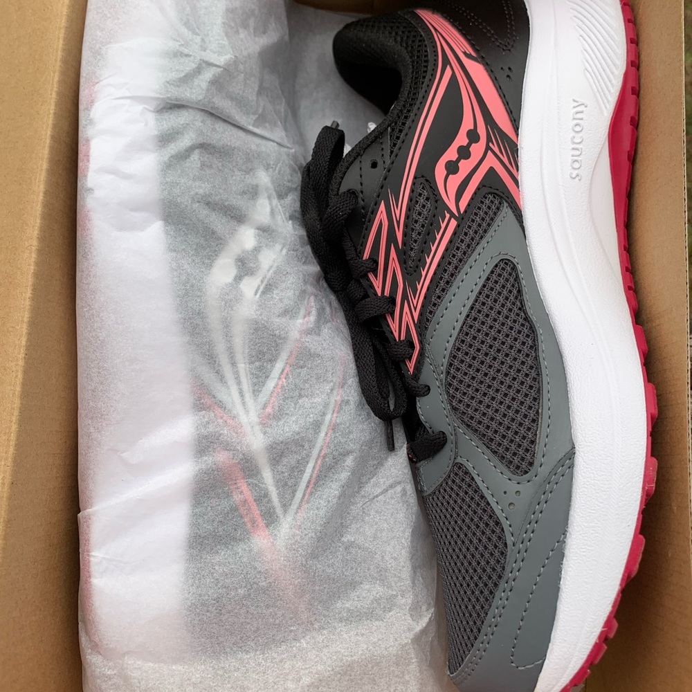 Saucony Women's Black, Gray, and Pink Athletic Shoes